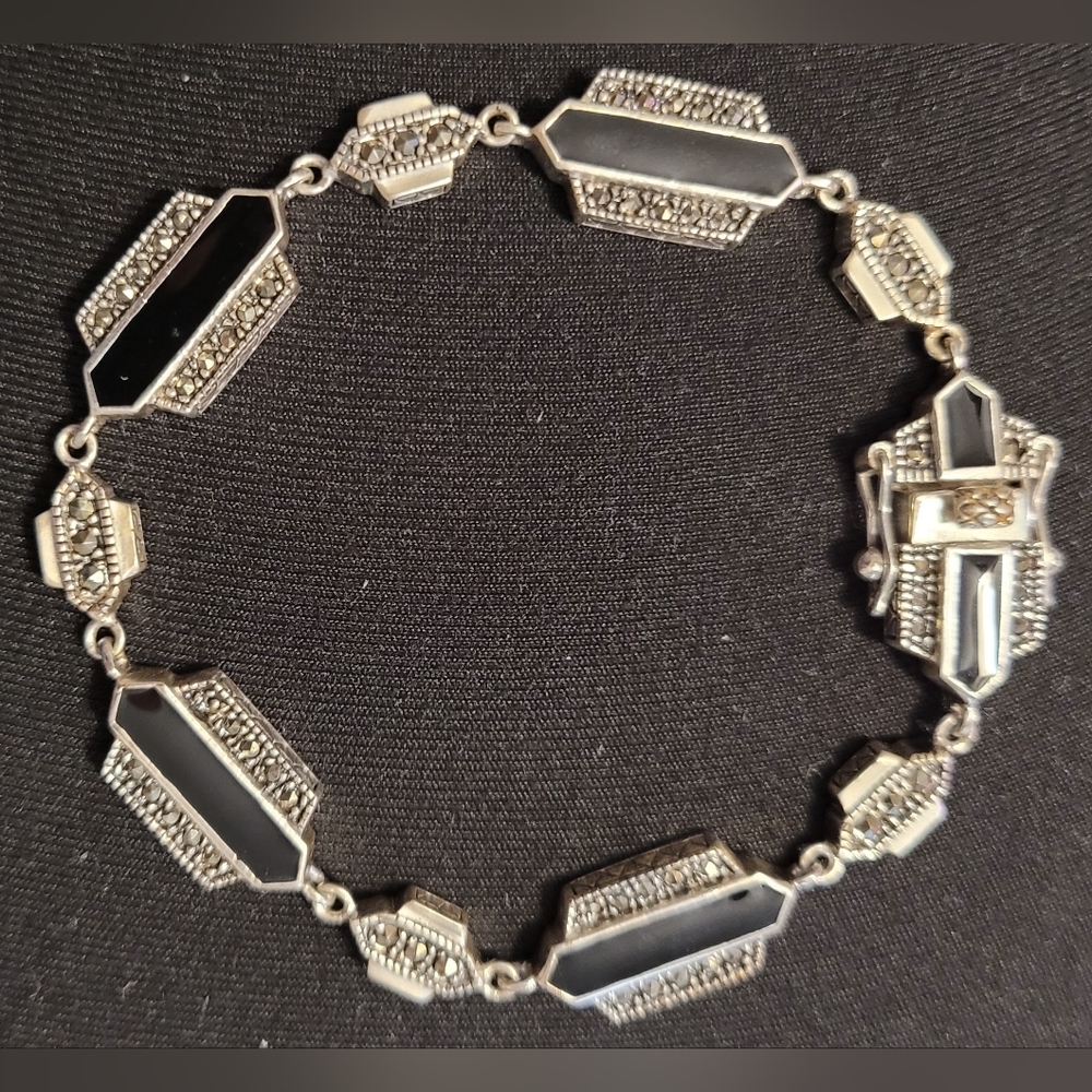 NEW Sterling Silver Hallmark Marcasite Black Enamel Bracelet 7" + Gift Pouch
